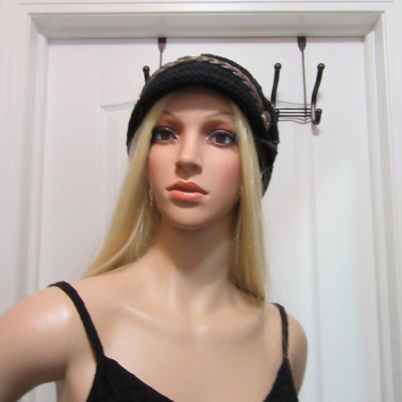 New Ladies 100 % Acrylic Wool Hat - Picture 8 of 8